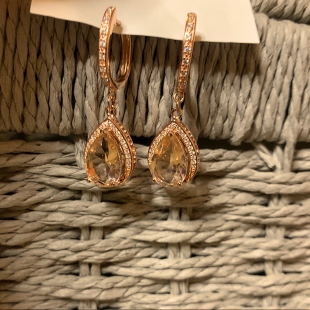 Rose Gold Topaz drop earrings